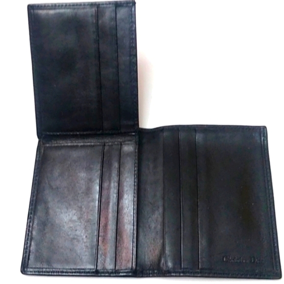 🎉HP🎉Christian Dior Black Wallet - Picture 5 of 9